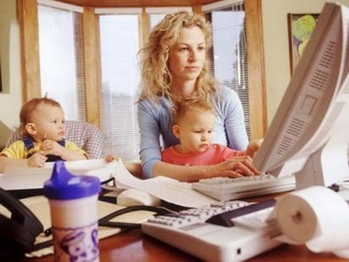 How do mom’s get things done?